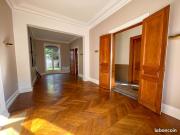 Maison 10 pièces 230 m²