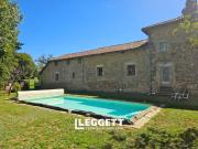 Maison 10 pièces 232 m²