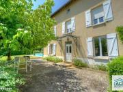 Maison 10 pièces 233 m²