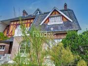 Maison 10 pièces 235 m²