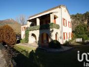 Maison 10 pièces 235 m²