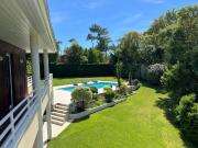 Maison 10 pièces 235 m²
