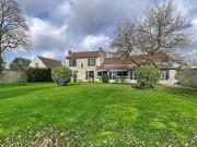 Maison 7 pièces 235 m²