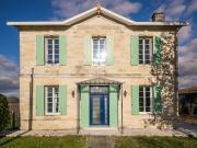 Maison 10 pièces 240 m²