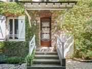 Maison 10 pièces 240 m²