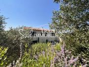 Maison 10 pièces 240 m²