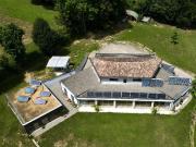 Maison 10 pièces 241 m²