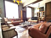 Maison 10 pièces 242 m²