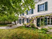 Maison 10 pièces 244 m²