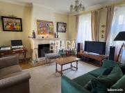 Maison 10 pièces 245 m²