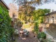 Maison 10 pièces 245 m²