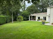 Maison 10 pièces 245 m²