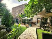 Maison 10 pièces 246 m²