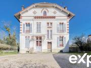 Maison 10 pièces 246 m²