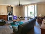 Maison 10 pièces 246 m²