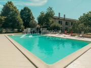 Maison 10 pièces 250 m²