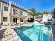 Maison 10 pièces 250 m²