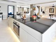 Maison 10 pièces 251 m²