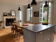 Maison 10 pièces 252 m²