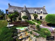 Maison 10 pièces 256 m²