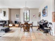 Maison 10 pièces 257 m²