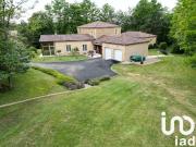 Maison 10 pièces 260 m² Maison 10 pièces 260 m²