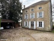 Maison 10 pièces 260 m²