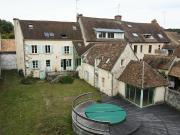 Maison 10 pièces 260 m²
