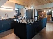 Maison 10 pièces 262 m²