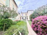 Maison 10 pièces 262 m²