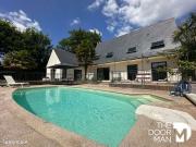 Maison 10 pièces 264 m²