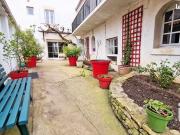 Maison 10 pièces 265 m²