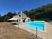 Maison 10 pièces 265 m²