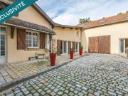 Maison 10 pièces 267 m²