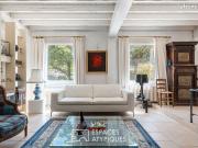 Maison 10 pièces 270 m²