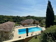 Maison 10 pièces 270 m²