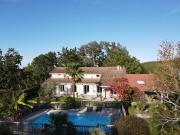 Maison 10 pièces 274 m²