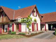 Maison 10 pièces 274 m²