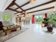 Maison 10 pièces 275 m²