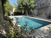 Maison 10 pièces 280 m²