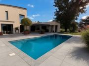 Maison 10 pièces 282 m²