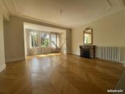 Maison 10 pièces 287 m²