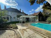 Maison 10 pièces 295 m²