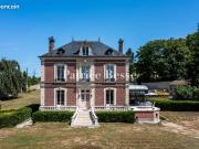 Maison 10 pièces 298 m²