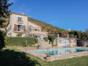 Maison 10 pièces 300 m²