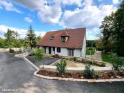 Maison 10 pièces 300 m²