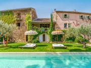 Maison 10 pièces 300 m²