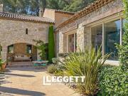 Maison 10 pièces 300 m²