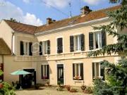 Maison 10 pièces 300 m²