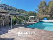 Maison 10 pièces 300 m²